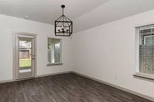 2909 Newington Ln, Houston, TX 77047 - Photo 10