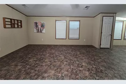 310 Vann Road #C, Highlands, TX 77562 - Photo 4
