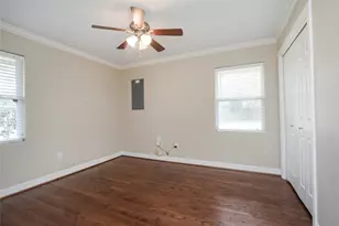 2002 Nina Lee Ln, Houston, TX 77018 - Photo 32