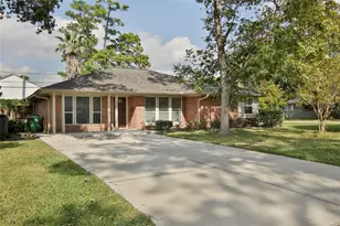2002 Nina Lee Ln, Houston, TX 77018 - Photo 4