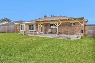 8422 Oakhaven Rd, La Porte, TX 77571 - Photo 36