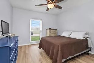 8422 Oakhaven Rd, La Porte, TX 77571 - Photo 28