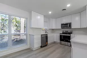 118 Milliken Dr, Livingston, TX 77351 - Photo 4