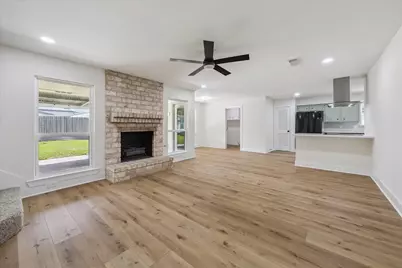 2723 Bernadette Lane, Houston, TX 77043 - Photo 8