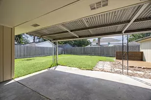 2723 Bernadette Ln, Houston, TX 77043 - Photo 30