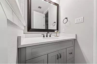 387 Grand View, Huntsville, TX 77340 - Photo 26