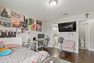 1910 E Navaho Trail, Katy, TX 77449 - Photo 14