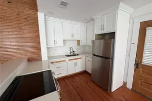 1014 Avenue M, Galveston, TX 77550 - Photo 14