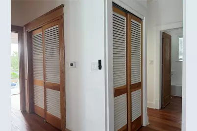 1014 Avenue M, Galveston, TX 77550 - Photo 6