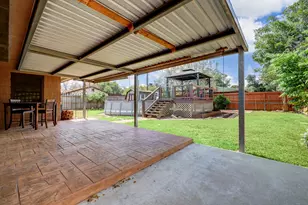 5819 Anaqua Dr, Houston, TX 77092 - Photo 2