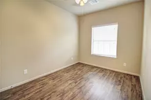 26148 Avenue E, Montgomery, TX 77356 - Photo 8