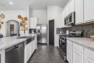 1498 Foshee Ct, Alvin, TX 77511 - Photo 10
