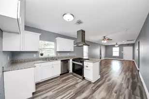 221 Hwy 3 N, Texas City, TX 77591 - Photo 12