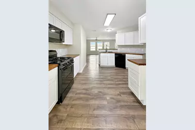 11735 Silent Elm Street, Houston, TX 77044 - Photo 10