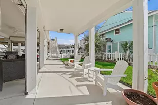 16635 Jamaica Cove Rd, Jamaica Beach, TX 77554 - Photo 14