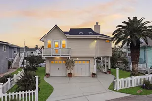 16635 Jamaica Cove Rd, Jamaica Beach, TX 77554 - Photo 2