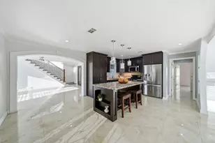 10518 Pleasanton Dr, Houston, TX 77038 - Photo 6