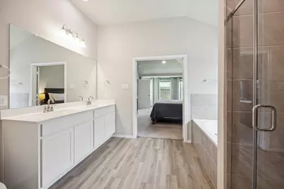 6414 Fiddlewood Thicket Lane, Katy, TX 77449 - Photo 16