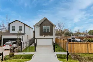 6423 Oban St, Houston, TX 77085 - Photo 2