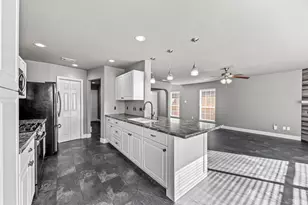 13718 Rural Oak St, Houston, TX 77034 - Photo 16