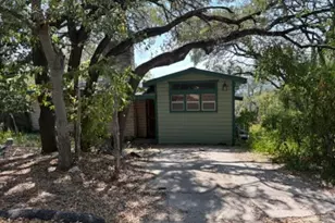 7085 Comanche Trail, Austin, TX 78732 - Photo 10