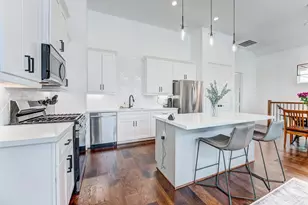 107 W Whitney St, Houston, TX 77018 - Photo 22
