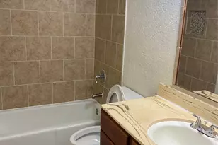 14516 E Woodforest Blvd E, Houston, TX 77015 - Photo 10