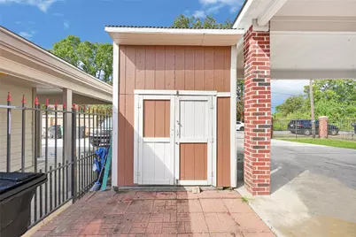 7534 Charlie Street, Houston, TX 77088 - Photo 20