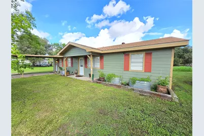 610 E Division Street, Edna, TX 77957 - Photo 4