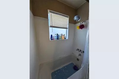 610 E Division Street, Edna, TX 77957 - Photo 34