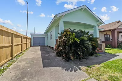 1521 Avenue O, Galveston, TX 77550 - Photo 2