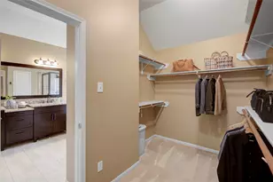 9326 Rhythm Ln, Houston, TX 77040 - Photo 28