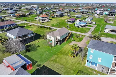 905 Sage Road, Crystal Beach, TX 77650 - Photo 38