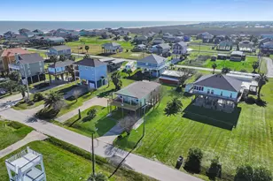 905 Sage Rd, Crystal Beach, TX 77650 - Photo 36