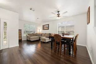 3210 Legends Creek Dr, Spring, TX 77386 - Photo 8