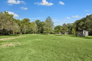 1815 Charter St, Columbus, TX 78934 - Photo 48