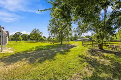 4697 Wickwillow Lane, Alvin, TX 77511 - Photo 38