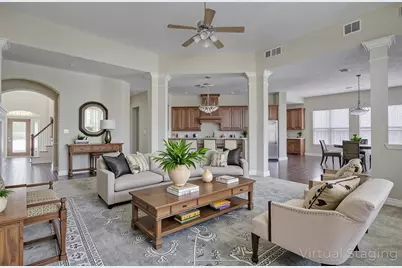 70 S Almondell Circle, The Woodlands, TX 77354 - Photo 10