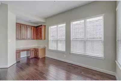 70 S Almondell Circle, The Woodlands, TX 77354 - Photo 18