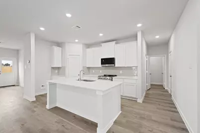 10716 Blocker Court, Bryan, TX 77801 - Photo 4