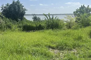 1424 Park Dr, Channelview, TX 77530 - Photo 2
