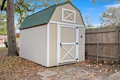 5195 Laurel Street, Beaumont, TX 77707 - Photo 8