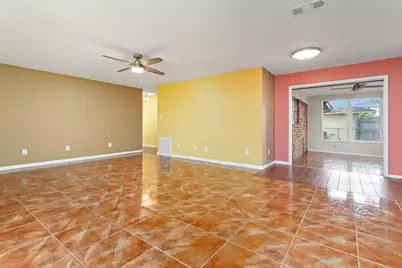 5195 Laurel Street, Beaumont, TX 77707 - Photo 14