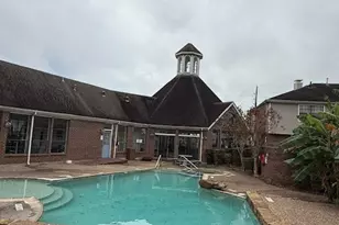 8888 Benning Dr, Houston, TX 77031 - Photo 4