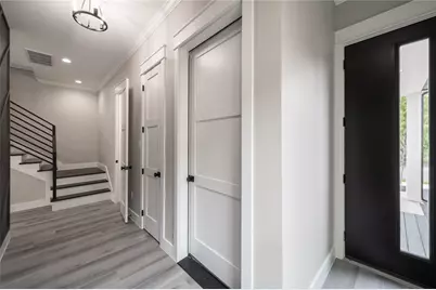 1016 E 32nd, Houston, TX 77022 - Photo 12