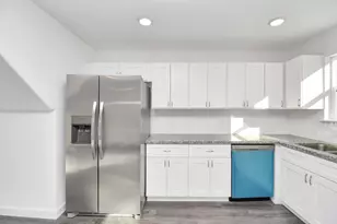 6317 Sandra St, Houston, TX 77028 - Photo 12