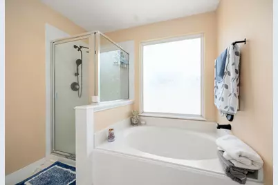 19135 Royal Isle Drive, Tomball, TX 77375 - Photo 16