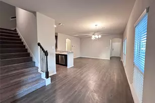 13424 Merryville Harrogate Ln, Houston, TX 77048 - Photo 6