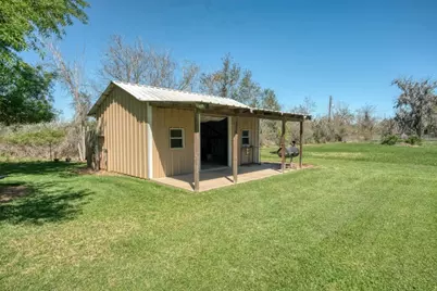 2520 County Road 582, Brazoria, TX 77422 - Photo 38