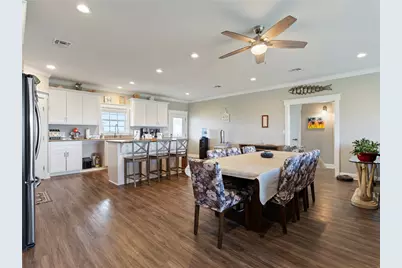 213 Porpoise Dr Drive, Palacios, TX 77465 - Photo 18